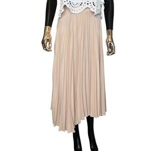 NWT Elie Tahari Pleated Nude Midi Skirt With Asymmetric Hem & Elastic Waist SZ 6